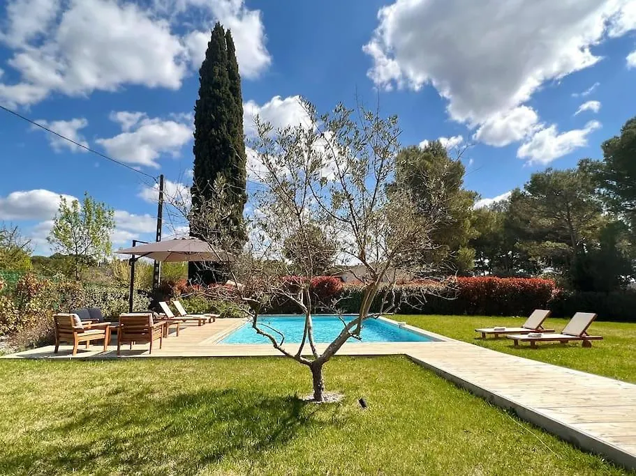 Villa Moderne Et Chaleureuse Au Milieu Vignes Et Calme Absolu A Aix En Provence Aix-en-Provence France