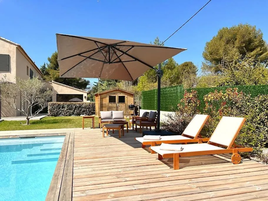 Villa Moderne Et Chaleureuse Au Milieu Vignes Et Calme Absolu A Aix En Provence Aix-en-Provence